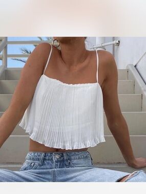 Princess Polly White Pleated flowy Swing Crop Top 0 going out Y2K feminine